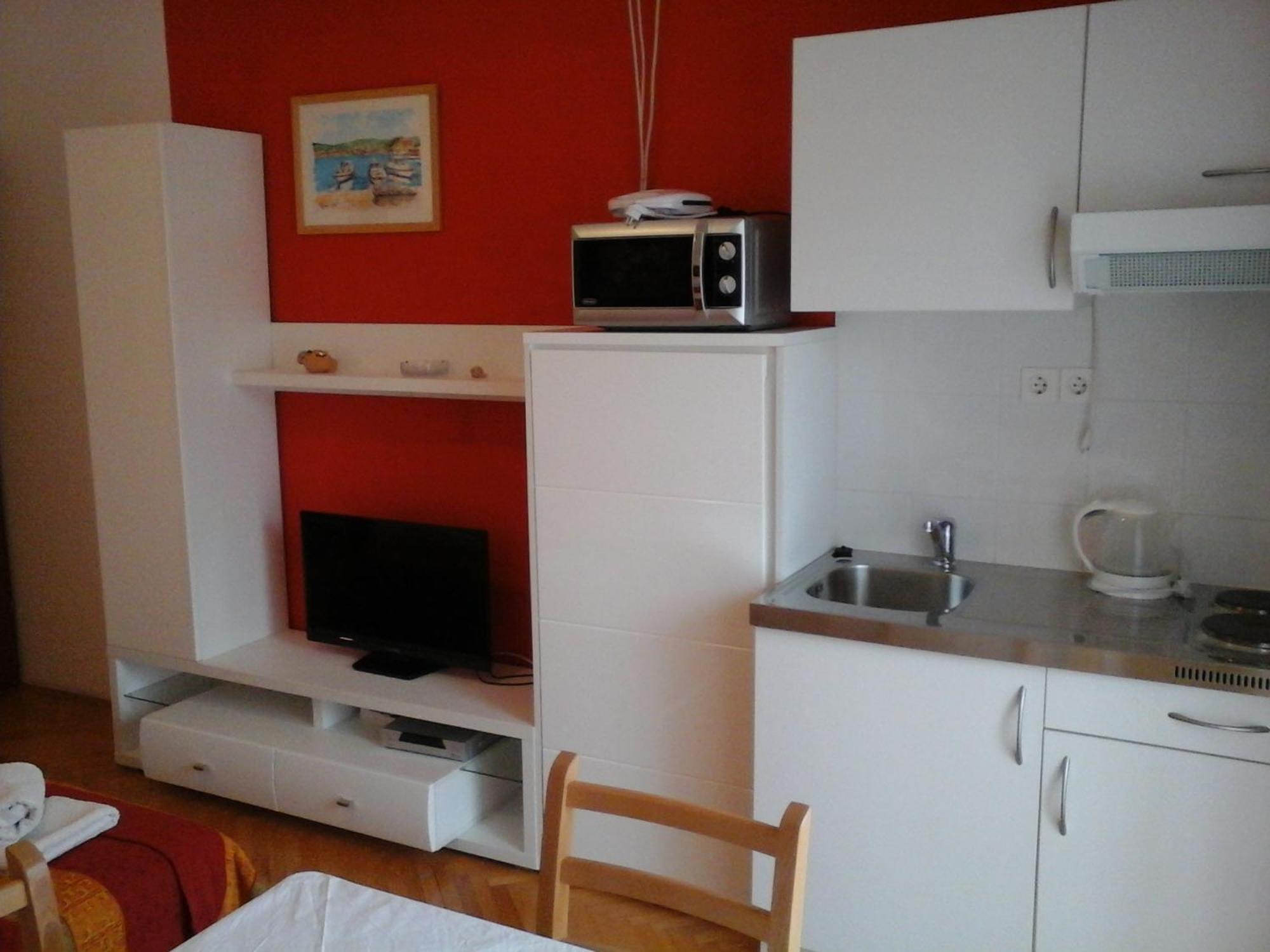 Apartments And Rooms Dobrila Jelsa  Bilik gambar