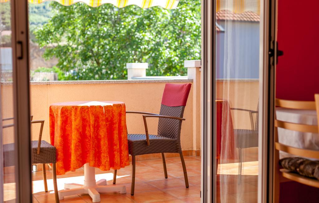 Apartments And Rooms Dobrila Jelsa  Luaran gambar
