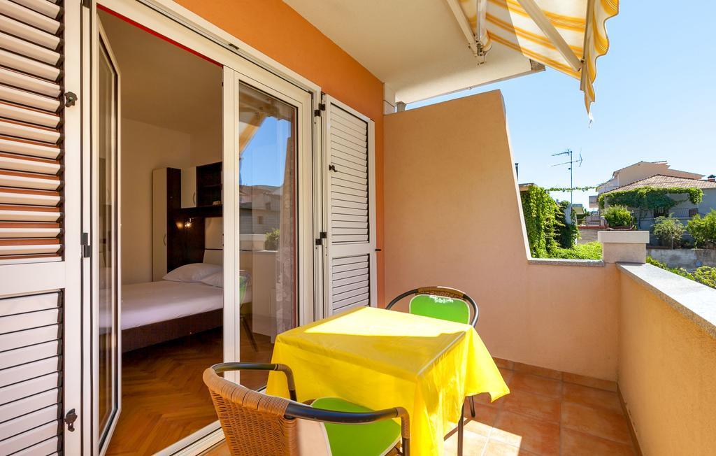 Apartments And Rooms Dobrila Jelsa  Luaran gambar